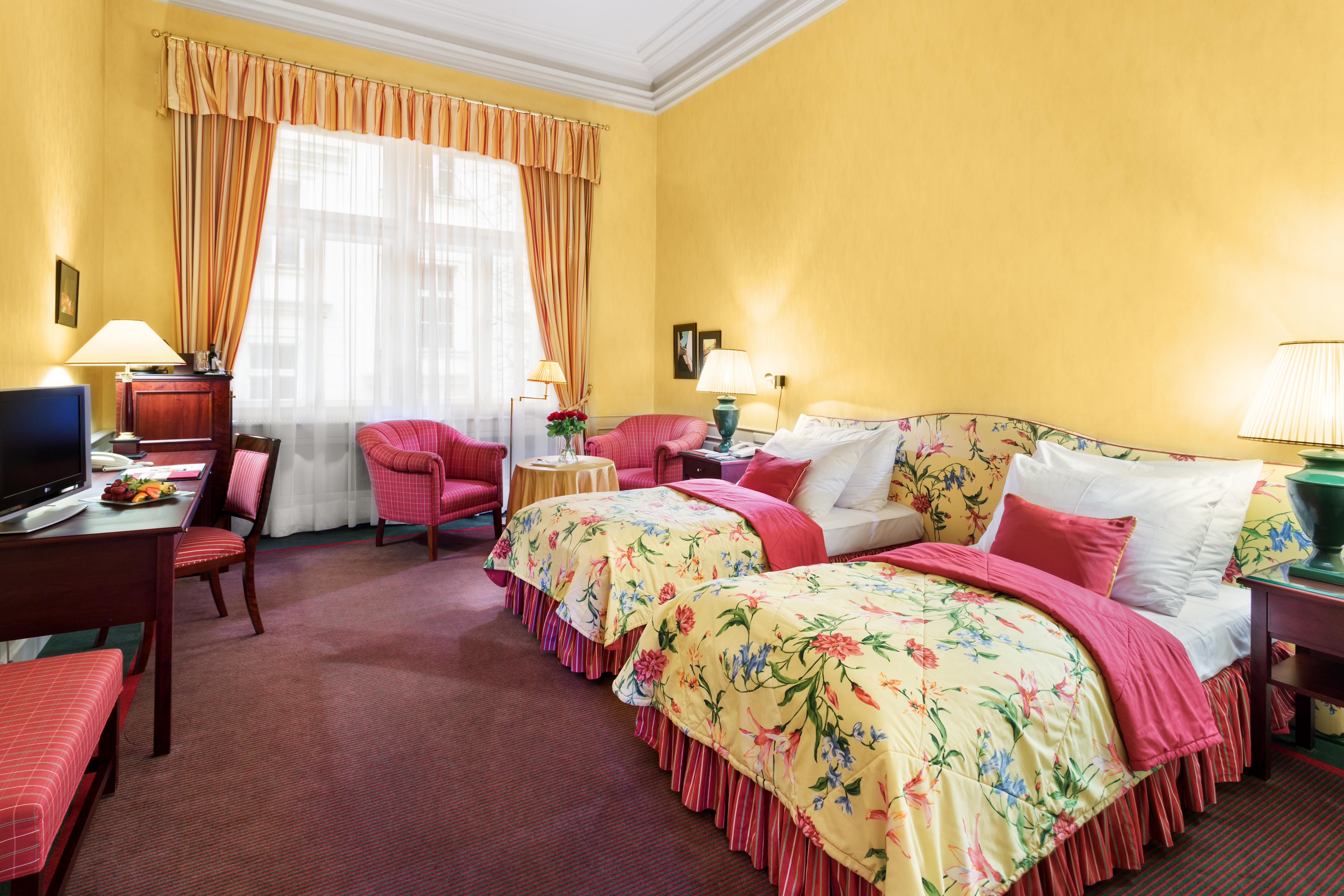 Le Palais Art Hotel Praga Quarto foto A room at the Hotel