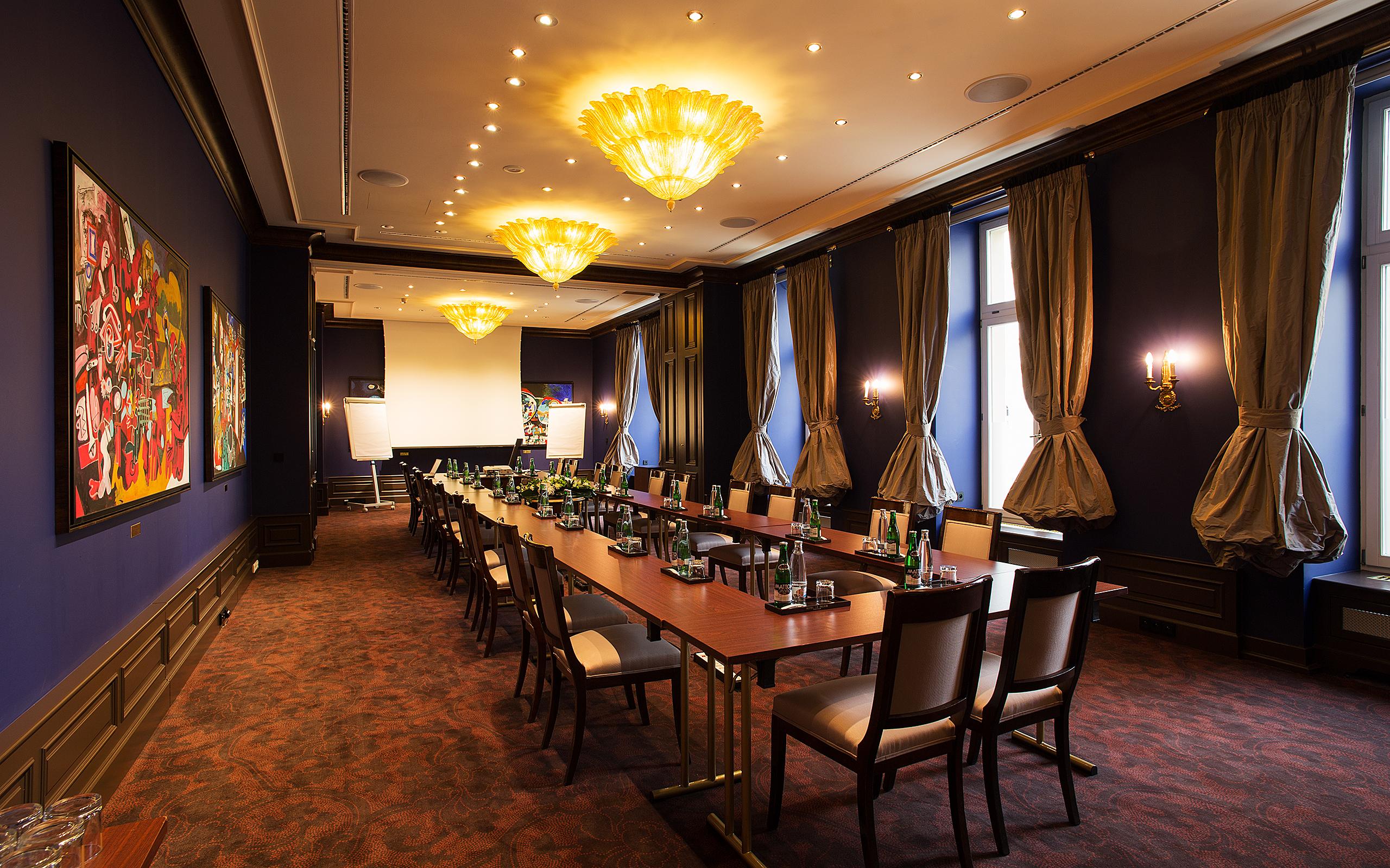 Le Palais Art Hotel Praga Exterior foto The Blue Room
